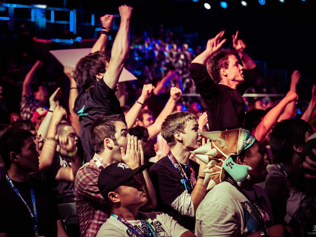 之间的密切 之间的密切