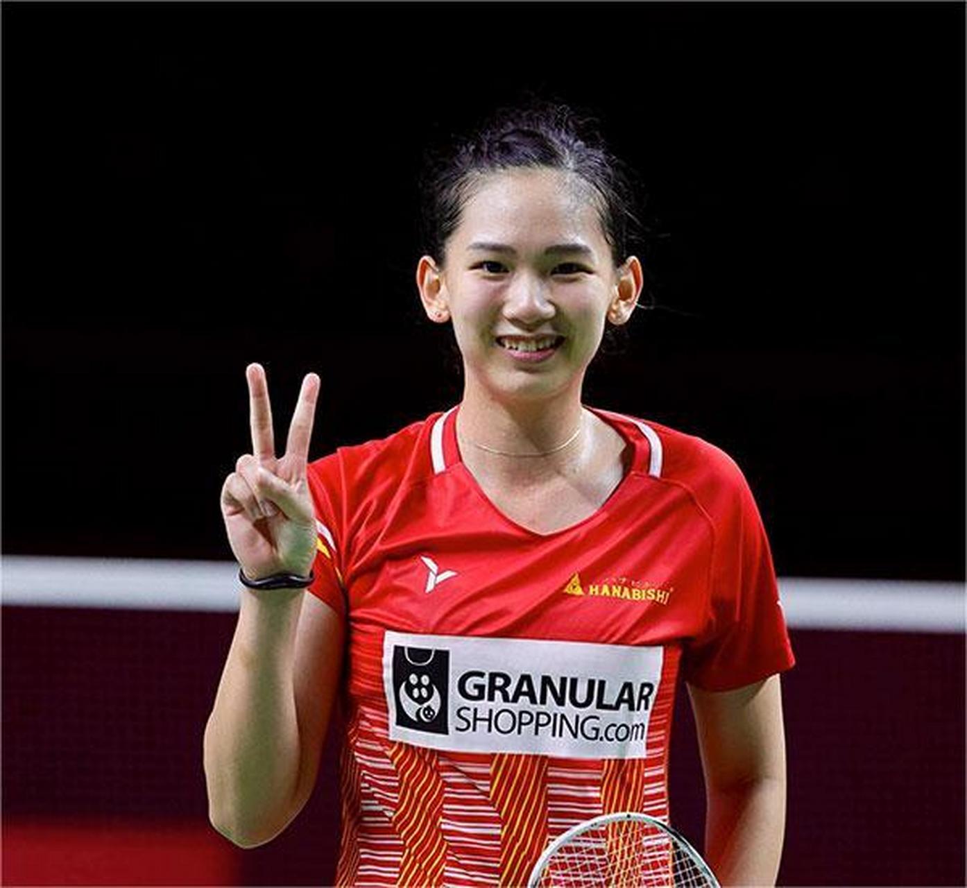 由球员市场 由球员市场